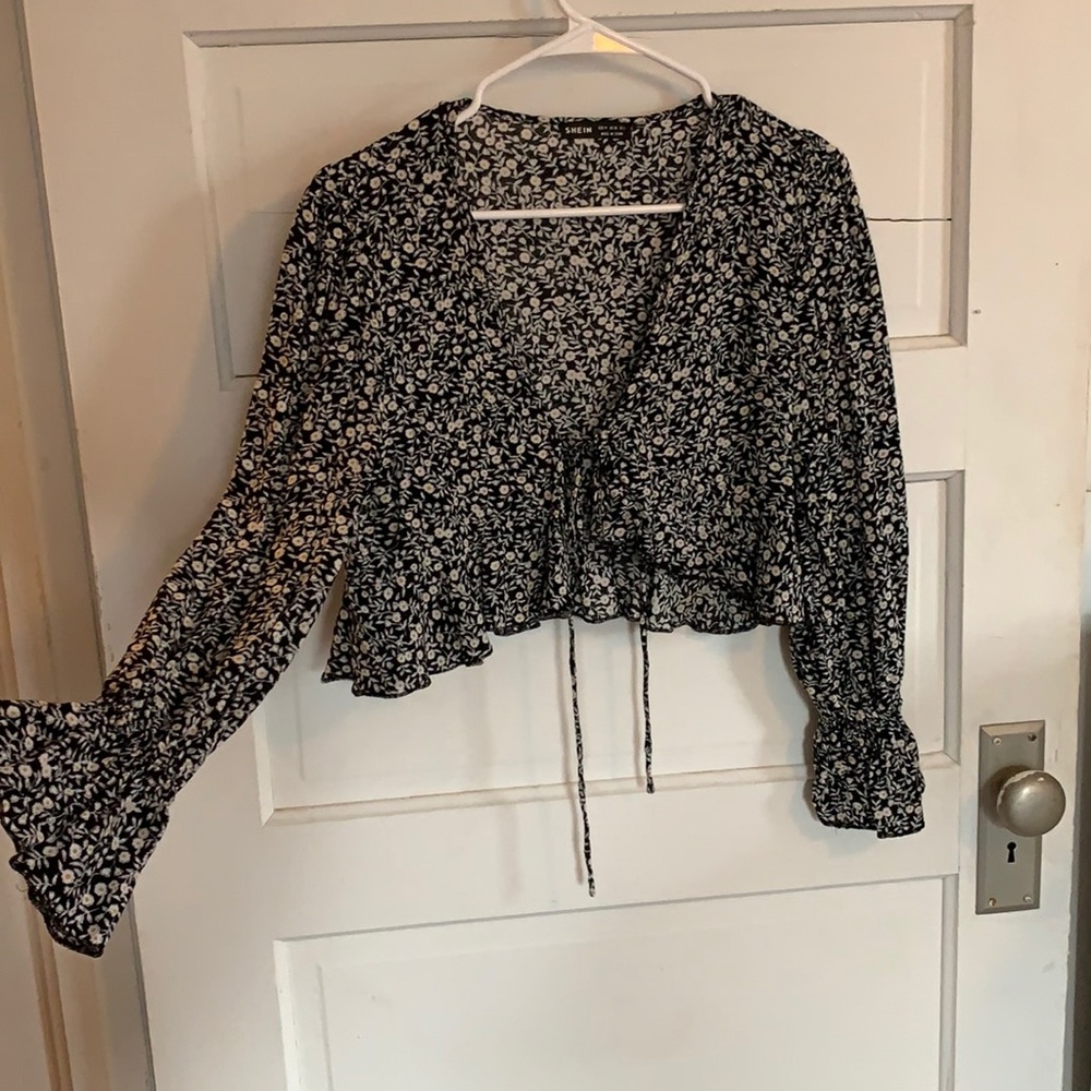 Long Sleeved Front Tye Top